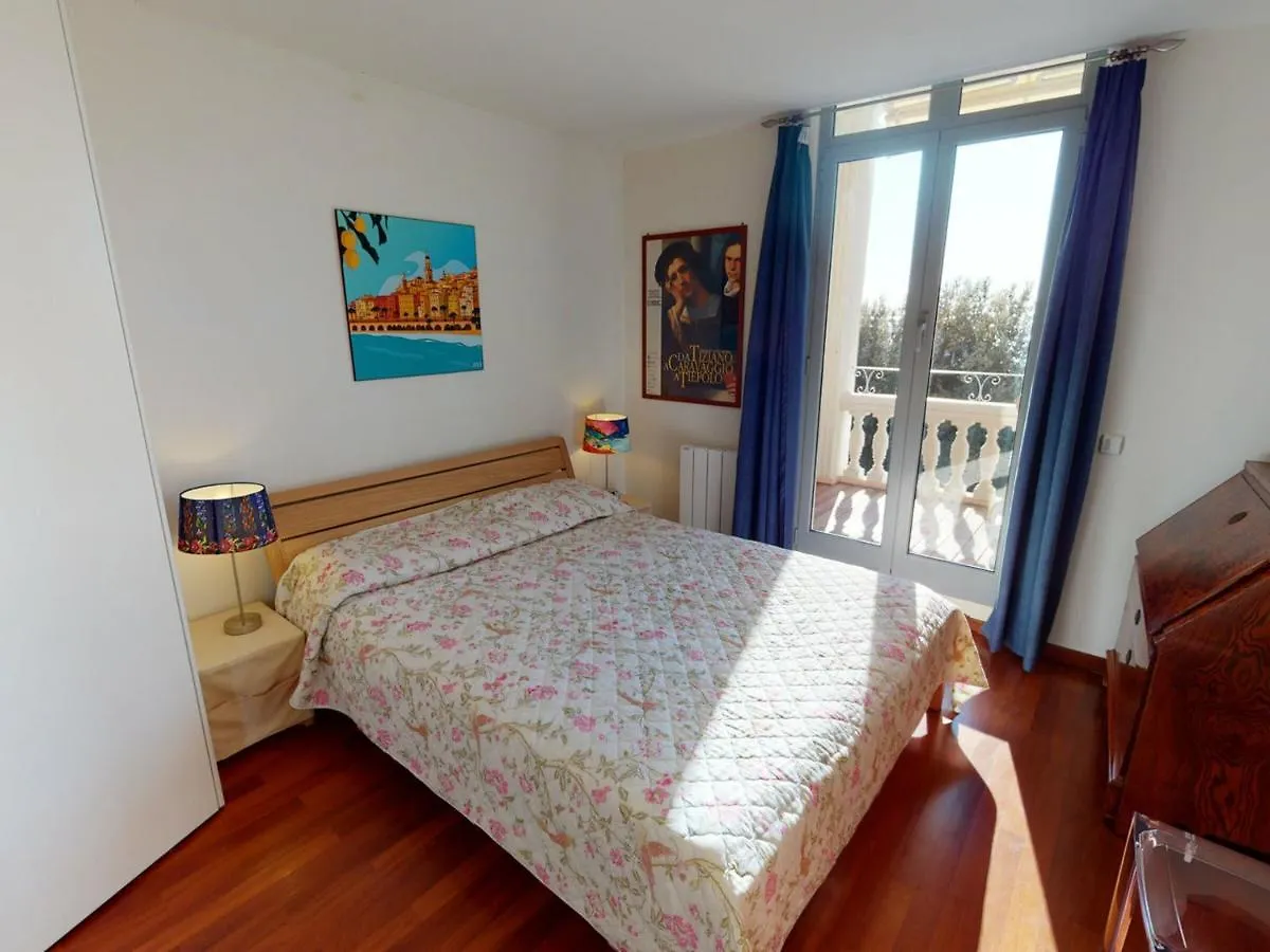 Superbe Duplex 3 Pieces Au Calme Avec Terrasse, Parking Prive Et Wifi - Fr-1-196-294 Apartment Menton